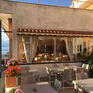 albergo-miramare.hotelitalianriviera.com/